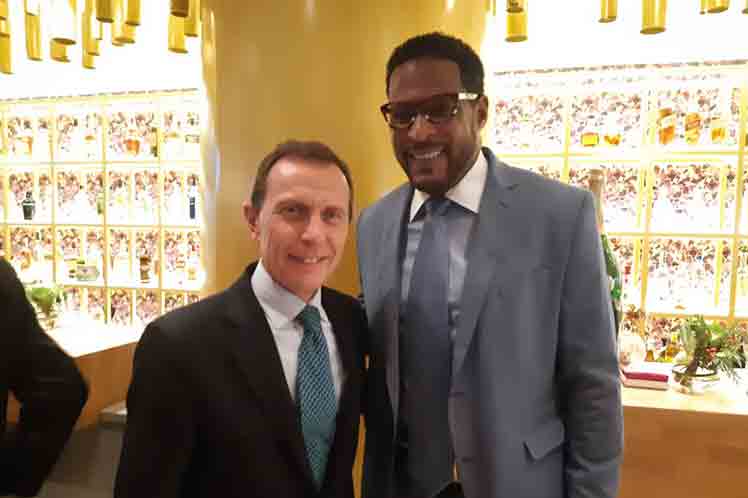 Javier Sotomayor, As de Cuba y premio Leyenda de los deportes Javier Sotomayor, As de Cuba y premio Leyenda de los deportes