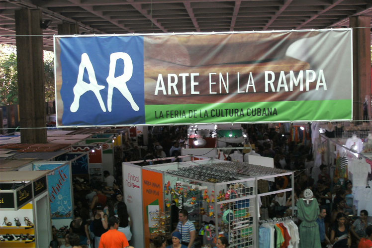 Feria de Artesanía Arte en La Rampa Feria de Artesanía Arte en La Rampa