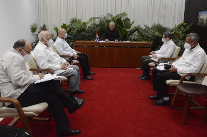 Sostiene Díaz-Canel conversación telefónica con Xi Jinping 