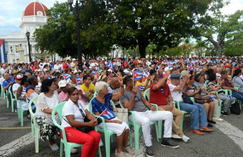  Acto en Cienfuegos Fotos: Modesto Gutiérrez Cabo 