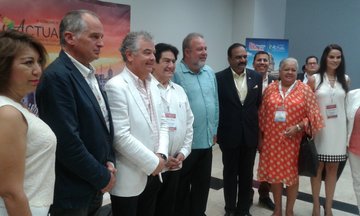 Manuel Marrero Cruz, ministro de Turismo de Cuba, tuvo a su cargo la apertura oficial del importante evento