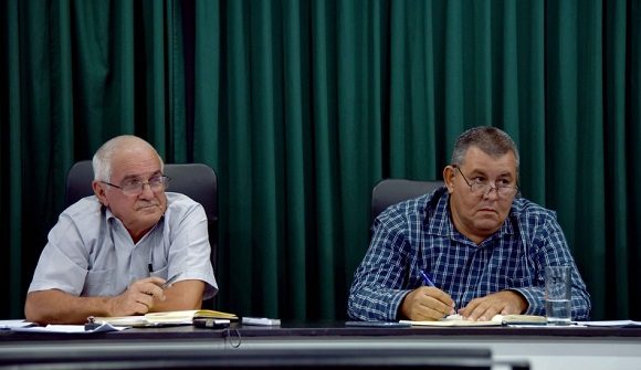 Emiten nueva regulación jurídica para cambios y conversiones a vehículos de motor