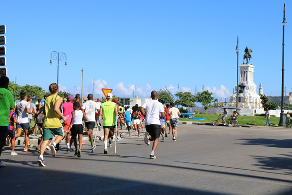 Carrera y caminata este sábado