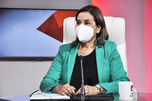 La ministra de Ciencia, Tecnología y Medio Ambiente, Elba Rosa Pérez Montoya. Foto: Roberto Garaicoa/ Cubadebate.