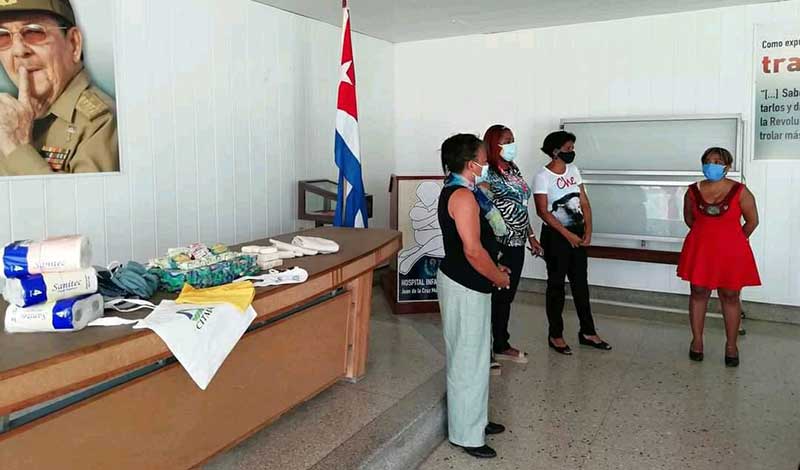 Entrega Delegación Territorial del Citma donativo al Hospital Infantil Norte de Santiago de Cuba 