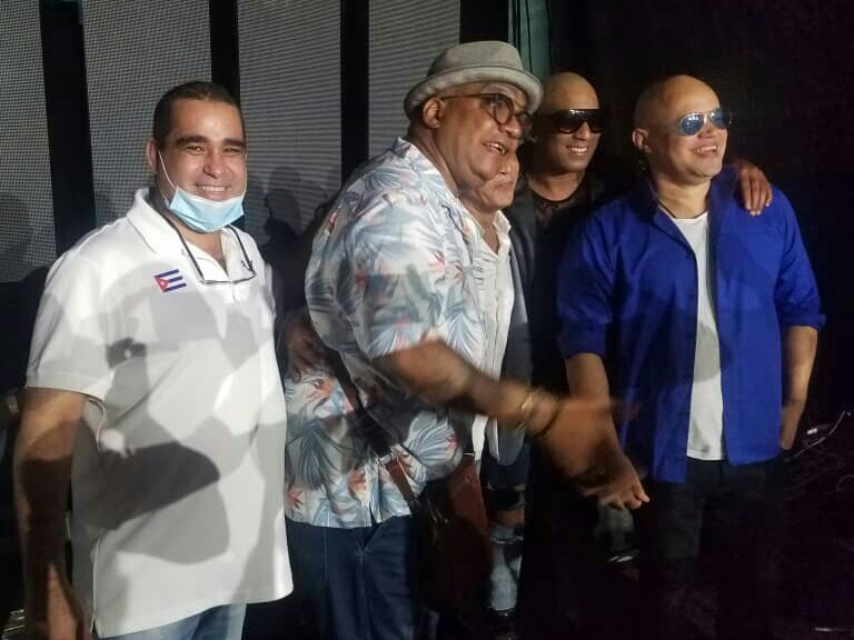 Estamos Contigo: Demostrar la fuerza de la música cubana