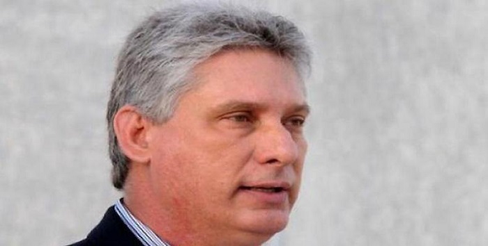 Analiza Díaz-Canel marcha del plan de viviendas en Cuba