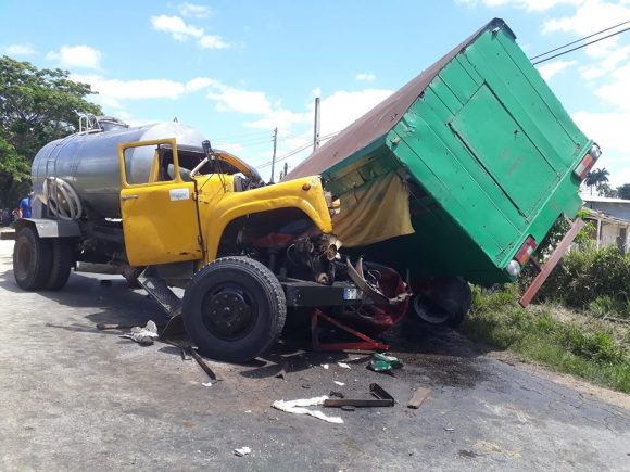 accidente de tránsito en la carretera de San Juan y Martínez