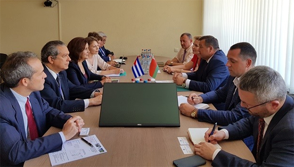 Conversaciones entre los dirigentes del CITMA y el Comité Estatal de Ciencia y Tecnología de Belarús.