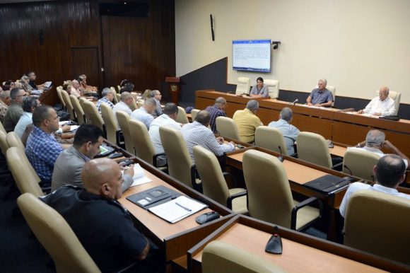 Presidente cubano chequeó obras de la Capital por su Aniversario 500. Foto: Estudios Revolución