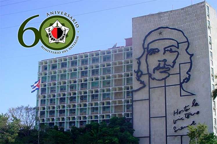 Ministerio del Interior de Cuba celebra aniversario 60