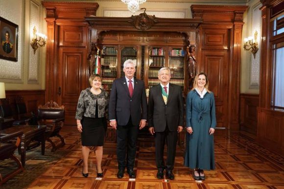 El 1 de diciembre de 2018, el nuevo presidente de México, Andrés Manuel López Obrador y su esposa Beatriz Gutiérrez Muller, recibieron a sus pares de Cuba, Miguel Díaz Canel Bermúdez y Lis Cuesta Peraza en el Palacio Nacional.