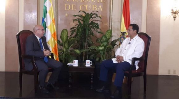 Luis Arce: "Nos ha tocado devolverles la confianza a los bolivianos"