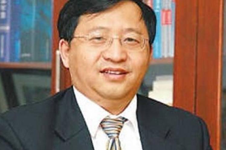 Fang Binxing, profesor de la Academia China de Ingeniería y experto en redes de información y seguridad