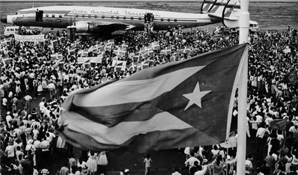 Fidel llega a Venezuela, 23 de enero de 1959. Foto: Fidel Soldado de las Ideas.