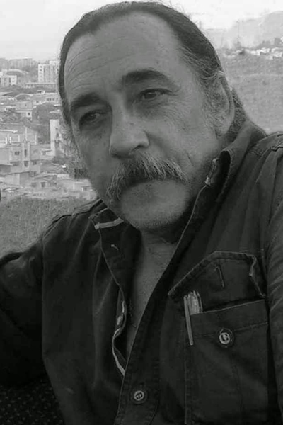  Dr. Luis Carlos Silva Aycaguer 