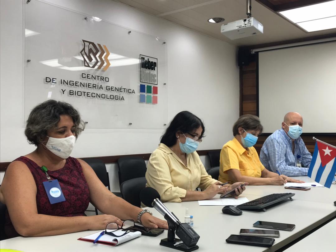 Parte del equipo de investigación de la vacuna Abdala. Foto:Cubadebate.