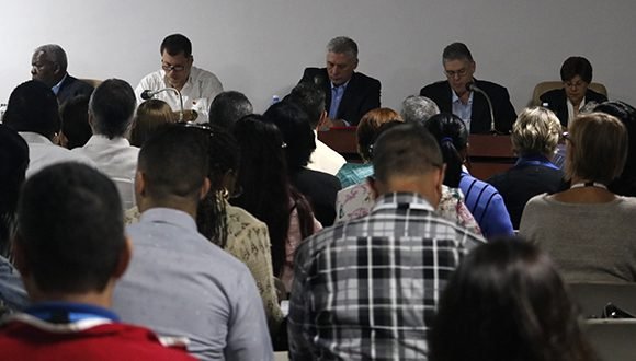 Miguel Díaz-Canel participa en trabajo en comisiones de la Asamblea Nacional
