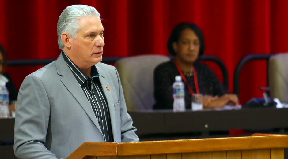 El presidente cubano Miguel Díaz-Canel rindió cuenta de su gestión en 2022. Foto: Abel Padrón Padilla/ Cubadebate