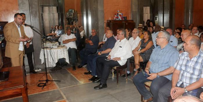 Las máximas autoridades de la provincia participaron en el intercambio económico-cultural con la Fundación Lavazza y representantes de otras instituciones extranjeras y nacionales, que participan en un proyecto de colaboración internacional con el objetivo de contribuir a la sostenibilidad y el rendimiento del café, así como mejorar su calidad. Foto: Roly Montalván Las máximas autoridades de la provincia participaron en el intercambio económico-cultural con la Fundación Lavazza y representantes de otras instituciones extranjeras y nacionales, que participan en un proyecto de colaboración internacional con el objetivo de contribuir a la sostenibilidad y el rendimiento del café, así como mejorar su calidad. Foto: Roly Montalván