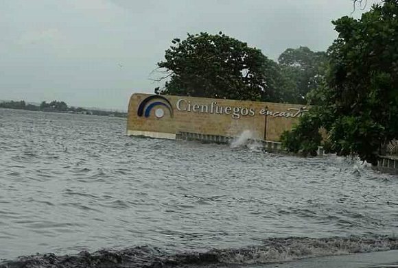 Cienfuegos tras el paso de Laura. Foto: Juan Ariel Toledo Guerra