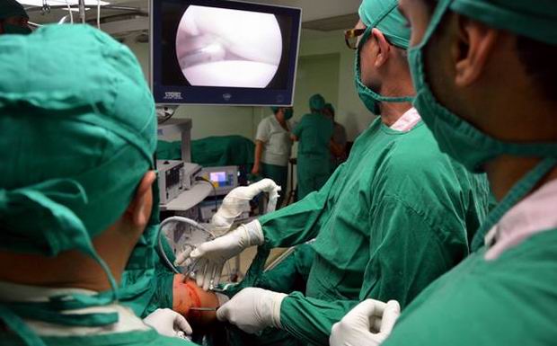 Cirugía del mínimo acceso en Cuba