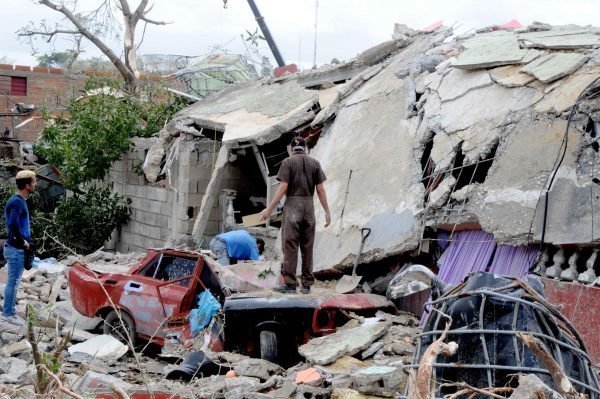 Desastres ocasionados por el Tornado en la Habana