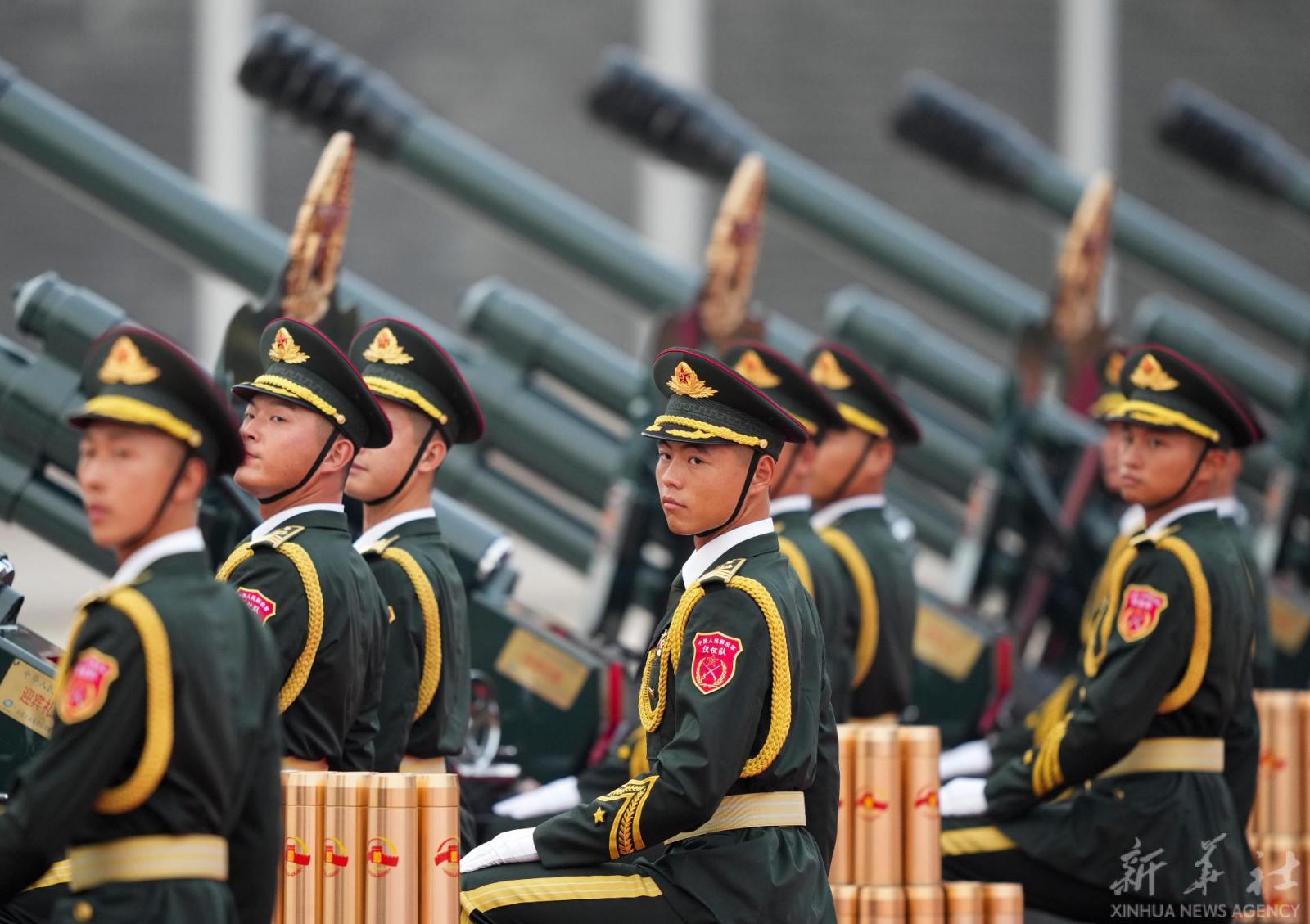 En la histórica plaza Tianamen, de Beijing, un desfile militar conmemoró este 3 de septiembre los 80 años de la victoria del pueblo chino contra la agresión japonesa en la guerra antifascista mundial. Foto: Xinhua. En la histórica plaza Tianamen, de Beijing, un desfile militar conmemoró este 3 de septiembre los 80 años de la victoria del pueblo chino contra la agresión japonesa en la guerra antifascista mundial. Foto: Xinhua.