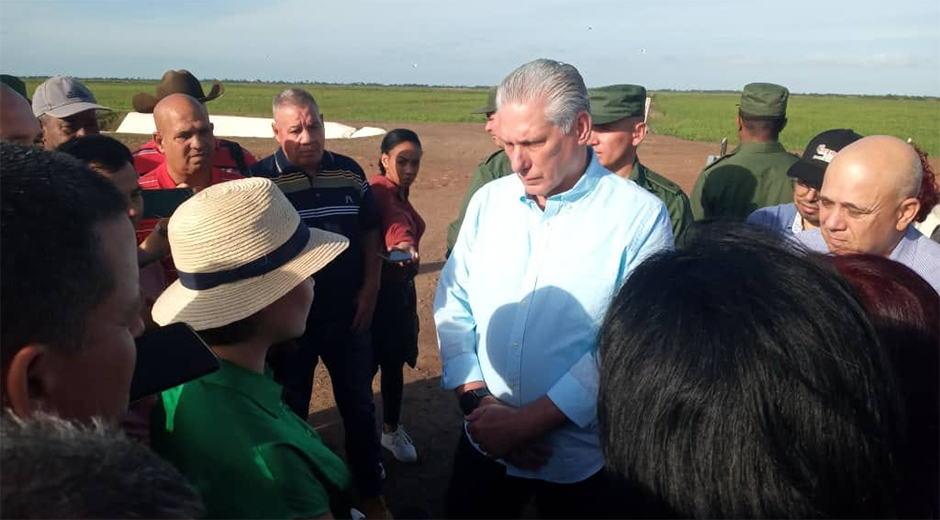 Díaz-Canel manifestó su interés por que el proyecto marche bien para afianzar la cooperación y que en el menor tiempo posible Cuba se pueda autoabastecer de arroz y lograr la soberanía alimentaria. Foto: Periódico Guerrillero. Díaz-Canel manifestó su interés por que el proyecto marche bien para afianzar la cooperación y que en el menor tiempo posible Cuba se pueda autoabastecer de arroz y lograr la soberanía alimentaria. Foto: Periódico Guerrillero.