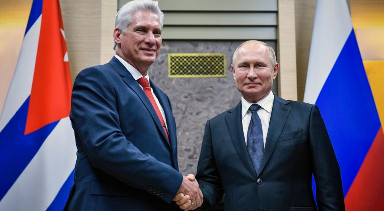 Díaz-Canel en reunión con Putin