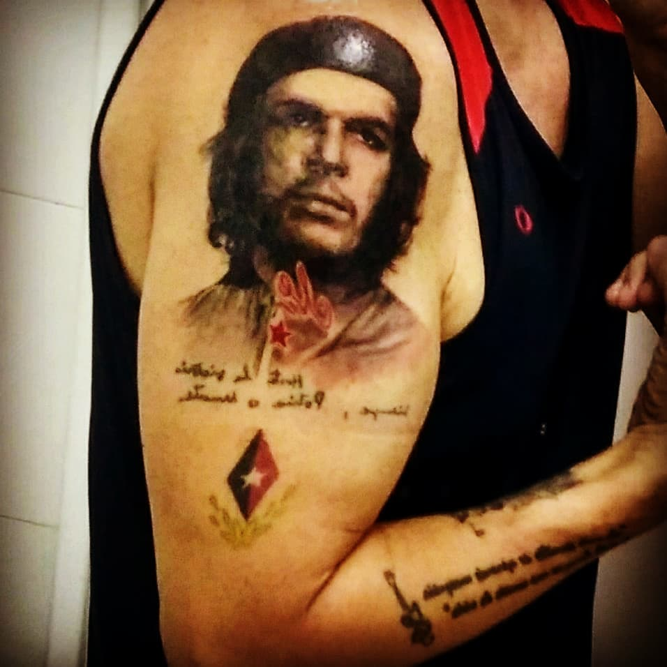 Diego Manuel un buen día también decidió tatuarse a Fidel Castro Ruz. (Foto Cortesía del entrevistado)