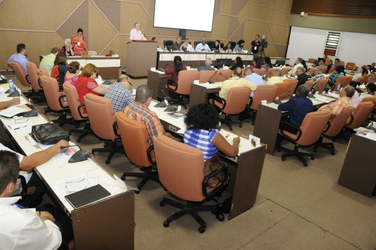 Sesión de la Asamblea Nacional del Poder Popular Sesión de la Asamblea Nacional del Poder Popular