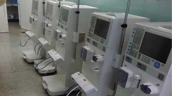 Modernos equipos de hemodiálisis serán instalados en los hospitales provinciales de Ciego de Ávila. Foto: ACN.