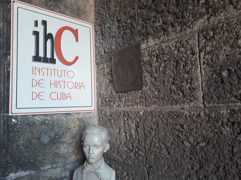 Proyecta Instituto de Historia publicar La síntesis de la Historia de la Revolución cubana