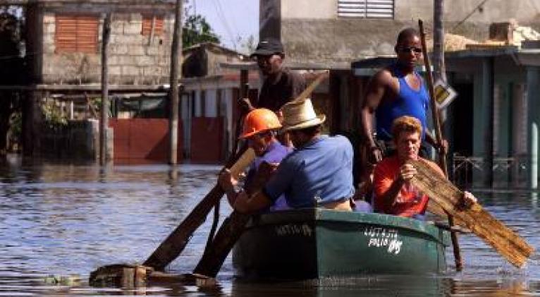 Inundaciones en Jagüey Grande tras el paso del huracán Michelle. Foto: Tomada de Radio Reloj