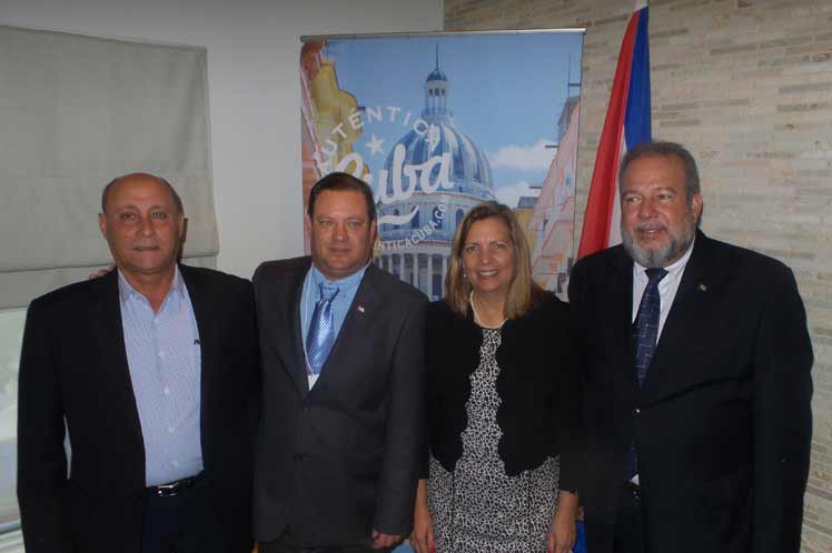 ministro cubano de Turismo, Manuel Marrero, desarrolla hoy una amplia agenda de actividades en Canadá