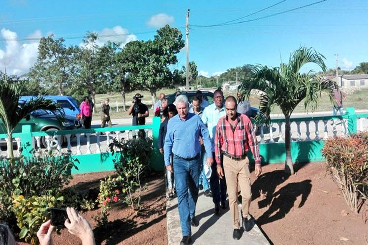Inicia presidente de Cuba visita gubernamental a Ciego de Avila