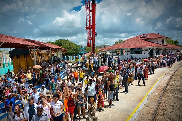 ¡Llegó el tren a Holguín! 