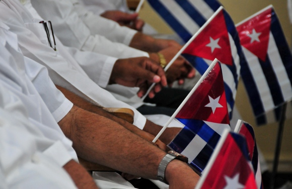 Médicos cubanos