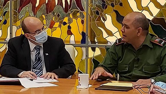 El Gobernador de La Habana, Reinaldo García Zapata, comparece el sábado 8 de agosto de 2020 en la Mesa Redonda. Foto: PresidenciaCuba/ Telegram. El Gobernador de La Habana, Reinaldo García Zapata, comparece el sábado 8 de agosto de 2020 en la Mesa Redonda. Foto: PresidenciaCuba/ Telegram.