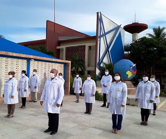 Brigada médica cubana viaja a Montserrat para enfrentar la COVID-19