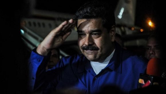 Nicolás Maduro arribó a Cuba para participar en la Cumbre del ALBA-TCP. Foto: Ariel Cecilio Lemus.