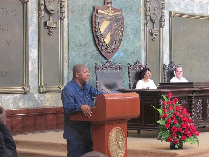 Imparte presidente de Angola conferencia magistral en la Universidad de La Habana
