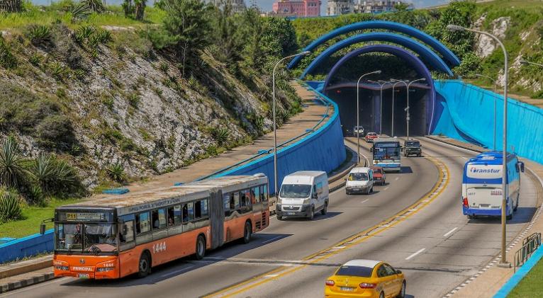 Obras de mantenimiento del túnel de la bahía de La Habana