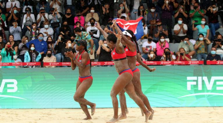  Voleibol de playa