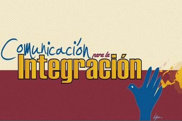 Banner alegórico al Foro de Comunicación para la Integración de NuestrAmérica