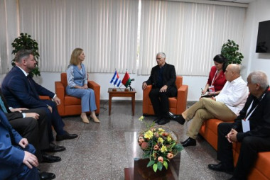 Cuba y Bielorrusia fortalecen lazos