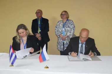 Firma Universidad de Camagüey convenios de colaboración con Rusia 