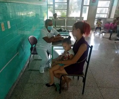 Santiago de Cuba refuerza vigilancia epidemiológica frente a próximas lluvias