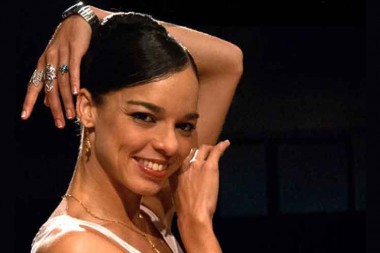 Viengsay Valdés recibe la Distinción Gitana Tropical